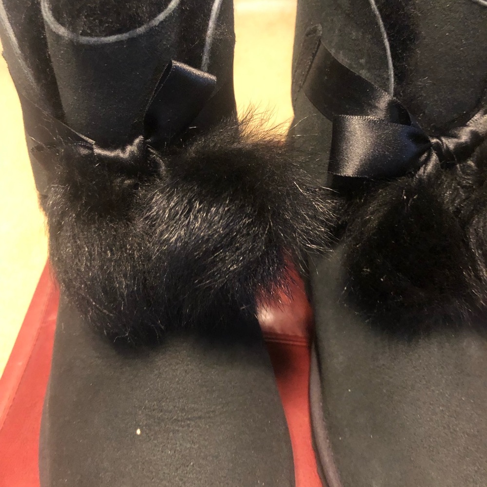 UGGS Gita women’s ankle boot. Brand New